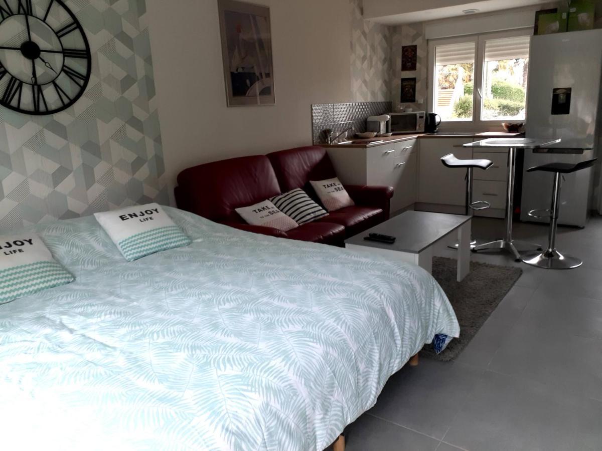 Concarneau Studio Apartment ภายนอก รูปภาพ
